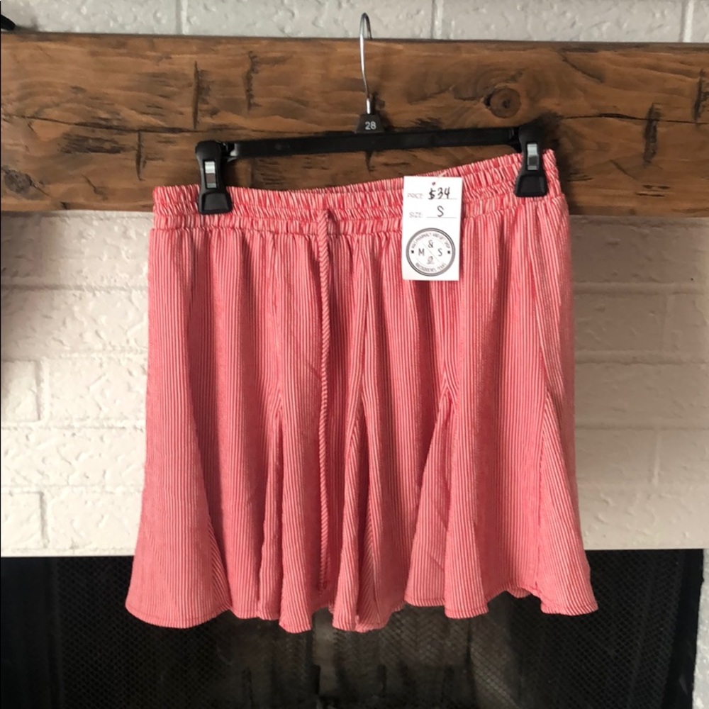 Boutique skirt, NWT